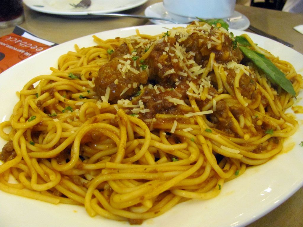 This Spaghetti Bolognese tastes so much better than the one in the Super Panalo meals.