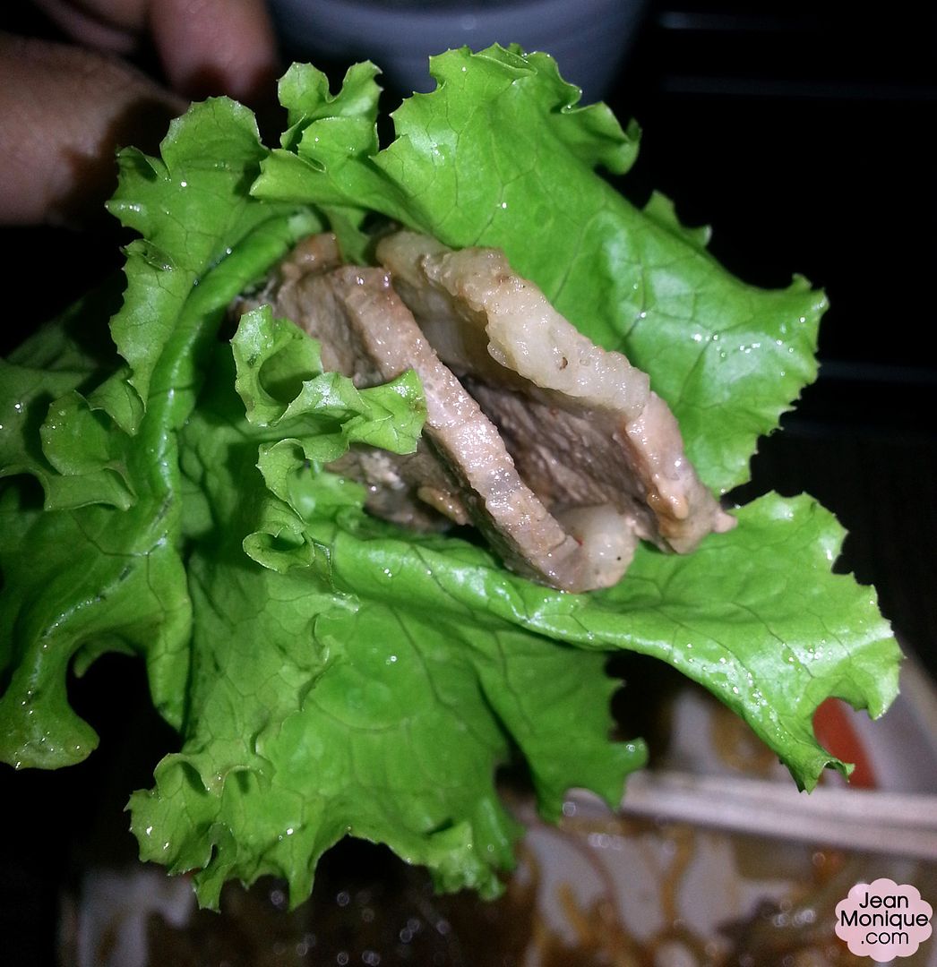 Beef wrapped in lettuce