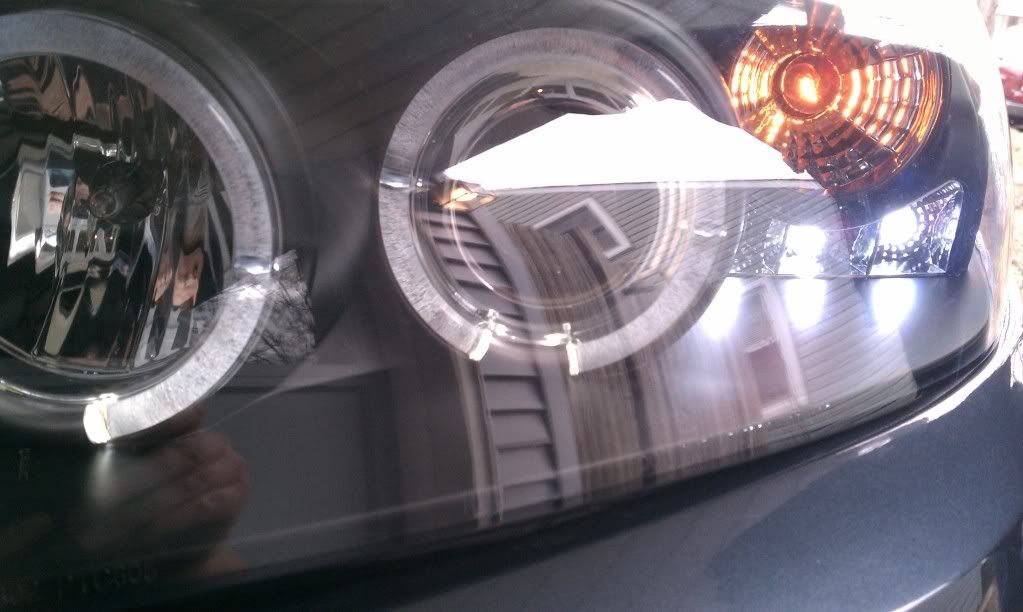 How do i replace LED bulbs in spyder headlights? Pontiac G6 Forum