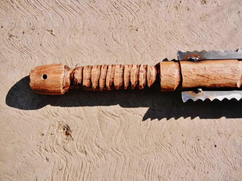 Macuahuitl - The Wooden Sword of Aztec Warriors