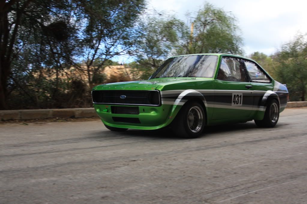 IMAGE: http://i1134.photobucket.com/albums/m617/chris450d/IMG_5791.jpg