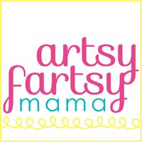 artsy-fartsy mama