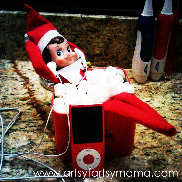 27 Easy Elf on the Shelf Ideas at artsyfartsymama.com #ElfontheShelf #Christmas