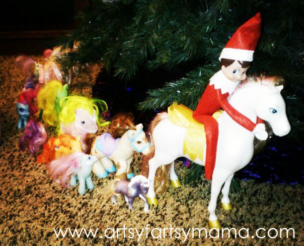 27 Easy Elf on the Shelf Ideas at artsyfartsymama.com #ElfontheShelf #Christmas