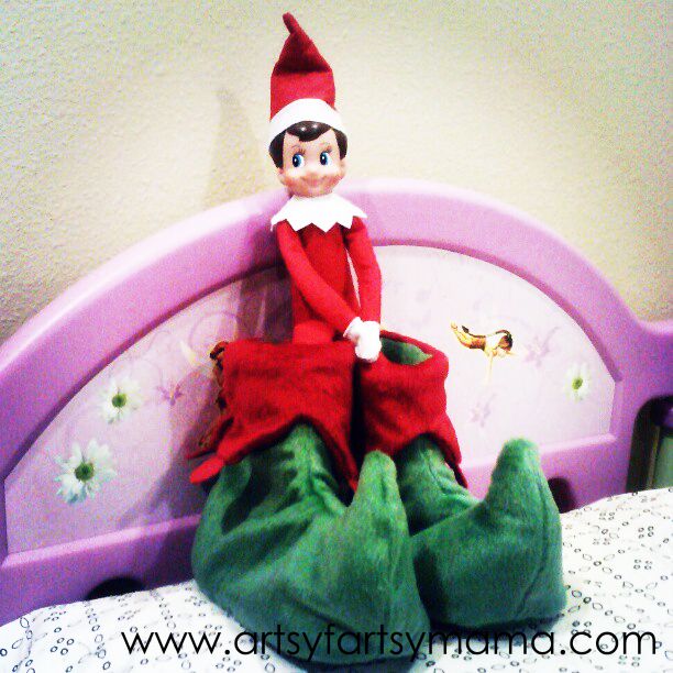 27 Easy Elf on the Shelf Ideas at artsyfartsymama.com #ElfontheShelf #Christmas