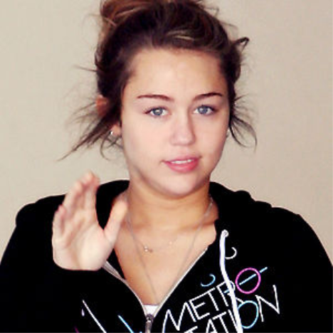 No Makeup Miley Cyrus. Miley Cyrus w/ no makeup on.