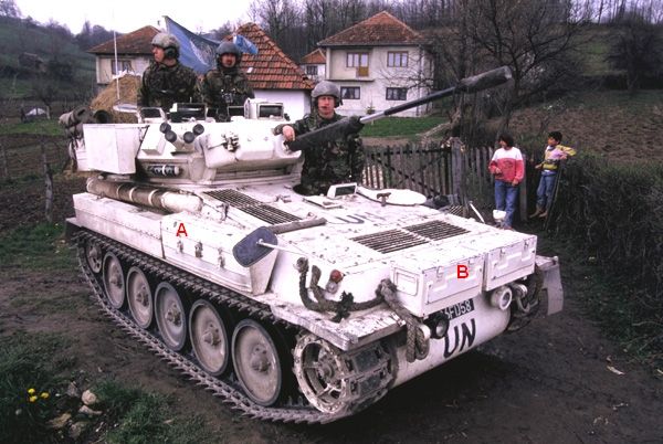 ANgBritishScimitarSariciBosnia1993.jpg