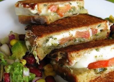 Tomatobasilgrilledcheese.jpg