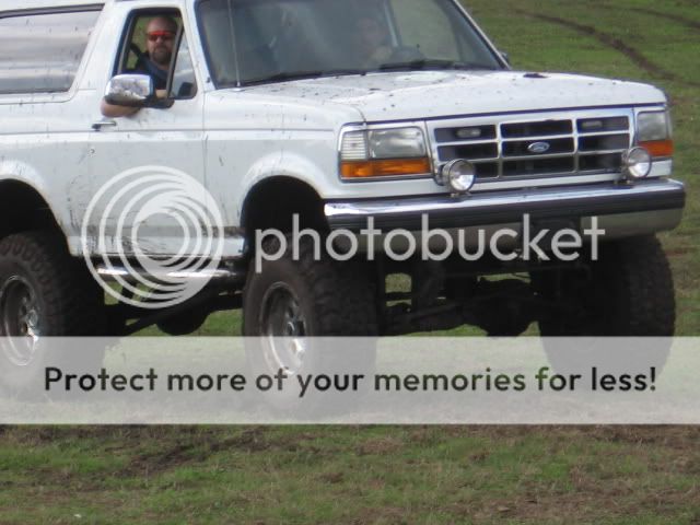 94 Ford bronco mudding #6