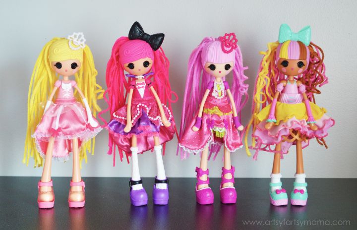 Lalaloopsy Girls Crazy Hair Dolls at artsyfartsymama.com #CrazyHairDay