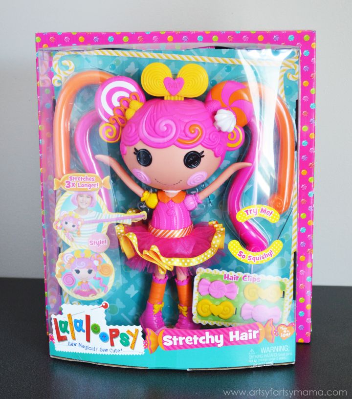 Lalaloopsy Stretchy Hair Doll Review at artsyfartsymama.com #Lalaloopsy #StretchAcrossUSA